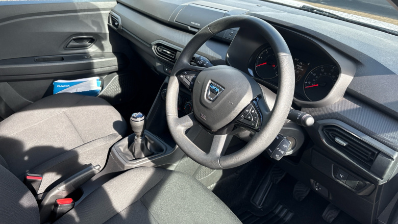 Dacia Jogger 1.0 TCe Essential 5dr Petrol Estate